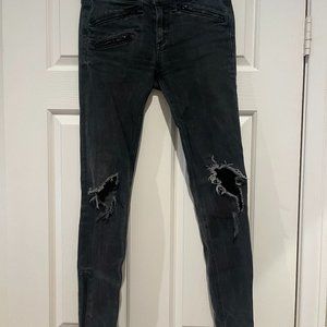 rag & bone black jeans in size 26 (destressed at the knees)